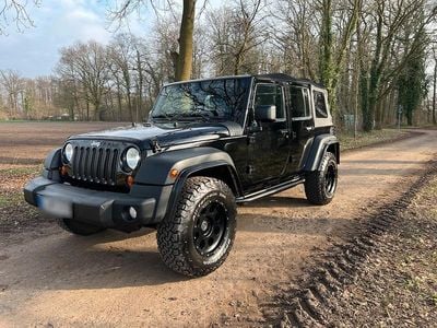 Gebraucht Jeep Wrangler Unlimited 200 PS (147 kW) 2013 Schwarz SUV