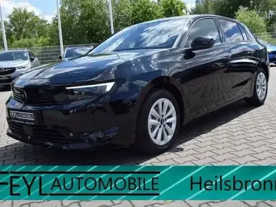 Gebraucht Opel Astra Elegance 131 PS (96 kW) 2023 Schwarz Kleinwagen