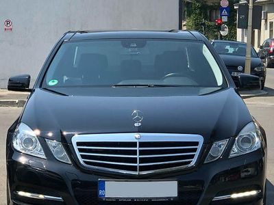 Second-hand Mercedes E250 204 CP (150 kW) 2011 Negru Berlinǎ