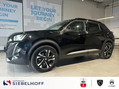 Second-hand Peugeot e-2008 GT 100 kW (136 CP) 2021 Negru SUV