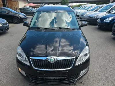 Gebraucht Skoda Roomster 86 PS (63 kW) 2010 Schwarz Van / Kleinbus