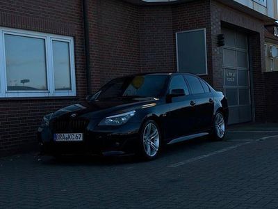 Gebraucht BMW 530 Sport Line 272 PS (200 kW) 2008 Schwarz Limousine