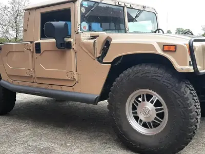 Gebraucht Hummer H1 199 PS (146 kW) 2003 Beige SUV