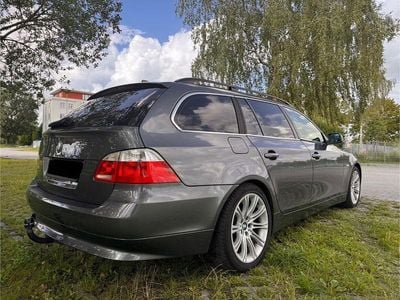 BMW 525