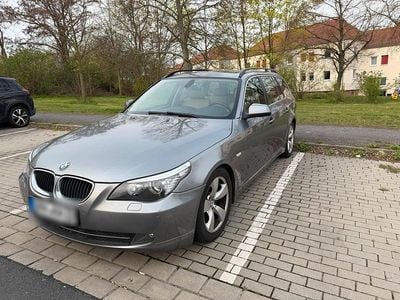 Usado BMW 520 177 HP (130 kW) 2010 Cinzento Carrinha