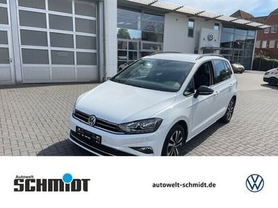 Oryxwhite perlmutteffekt Gebraucht 2019 VW Golf Sportsvan IQ Drive Van / Kleinbus | 18.398 € (Etwas zu teuer)