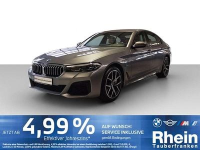 Gebraucht BMW 545e M Sport 394 PS (289 kW) 2022 Skyscraper grau metallic Limousine