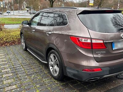 Braun Gebraucht 2015 Hyundai Santa Fe SUV | 13.900 € (Fairer Preis)