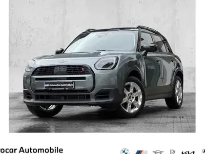 Begagnad Mini Countryman Classic 218 HK (160 kW) 2024 Grön SUV