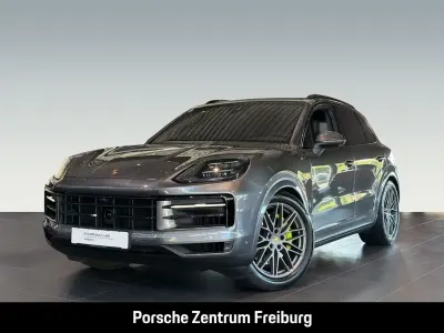 Gebraucht Porsche Cayenne E-Hybrid 470 PS (345 kW) 2024 Grau SUV