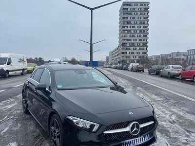 Gebraucht Mercedes A180 AMG line 136 PS (100 kW) 2020 Schwarz Limousine