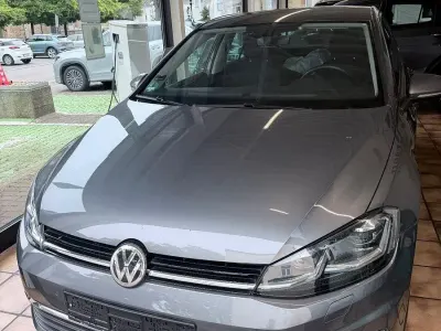 Gebraucht VW Golf VII Sound 150 PS (110 kW) 2017 Grau Limousine
