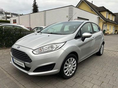 Gebraucht Ford Fiesta Trend 65 PS (47 kW) 2015 Limousine