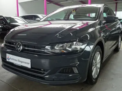 Gebraucht VW Polo Comfortline 95 PS (69 kW) 2021 Grau Kleinwagen