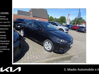 Neu Kia Ceed 101 PS (74 kW) 2025 Schwarz Kleinwagen