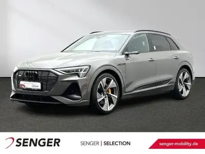 Gebraucht Audi e-tron Black Edition 300 kW (408 PS) 2022 Chronosgrau metallic SUV