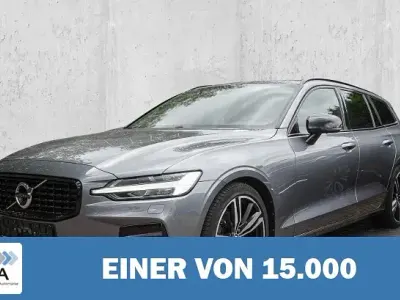 Gebraucht Volvo V60 R-Design 197 PS (144 kW) 2021 Grau metallic Kombi