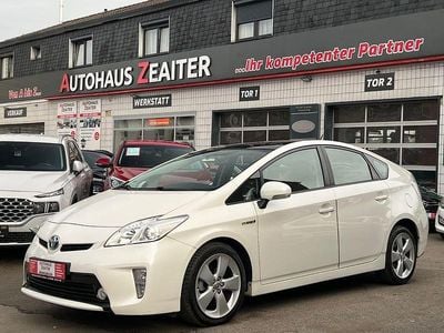 Gebraucht Toyota Prius Life 99 PS (72 kW) 2013 Weiß Limousine