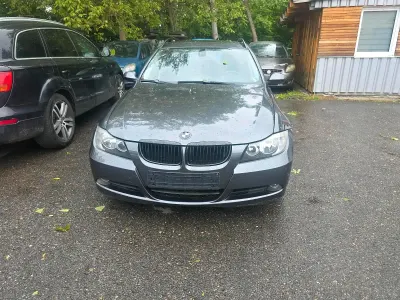 Gebraucht BMW 320 150 PS (110 kW) 2007 Grau Kombi