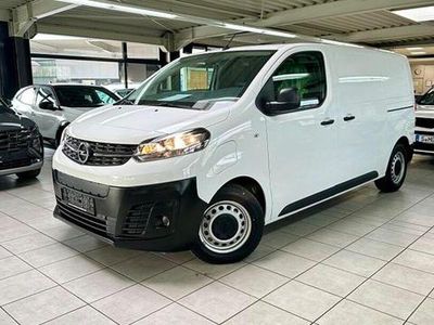 Usata Opel Vivaro-e Combi 100 kW (136 CV) 2022 Bianco Furgone