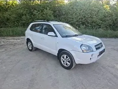 Second-hand Hyundai Tucson GLS 141 CP (103 kW) 2010 Alb SUV