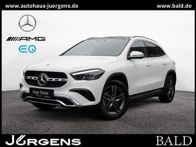 Mercedes GLA220