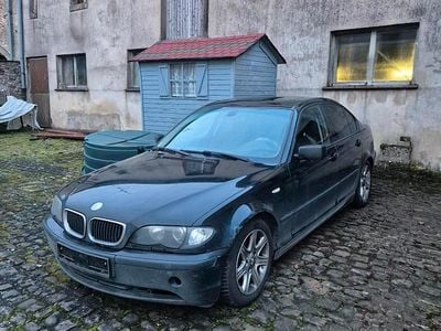 Gebraucht BMW 320 150 PS (110 kW) 2002 Schwarz Limousine