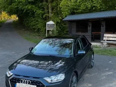 Używany Audi A1 Sportback Advanced 110 KM (80 kW) 2021 Szary Hatchback