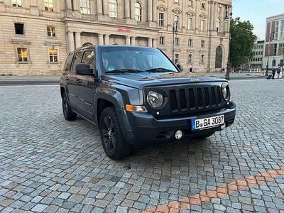 Gebraucht Jeep Patriot Limited 170 PS (125 kW) 2014 Grau SUV