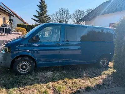 Gebraucht VW Caravelle 102 PS (75 kW) 2010 Blau Van