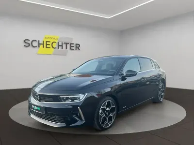 Gebraucht Opel Astra Ultimate 181 PS (133 kW) 2022 Karbon schwarz metallic Kleinwagen