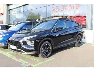 Gebraucht Mitsubishi Eclipse Cross Plus 188 PS (138 kW) 2023 Pantherschwarz SUV