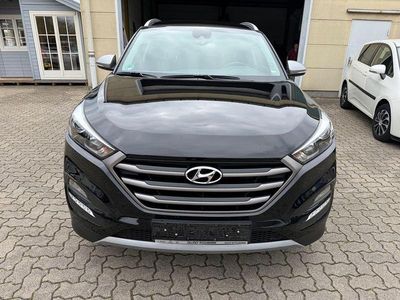 Używany Hyundai Tucson Advantage 177 KM (130 kW) 2017 Czarny SUV