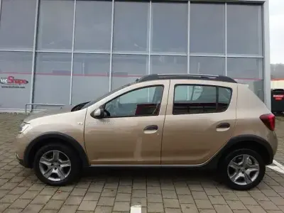 Gebraucht Dacia Sandero Prestige 101 PS (74 kW) 2020 Beige Kleinwagen