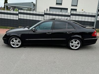 Mercedes E320