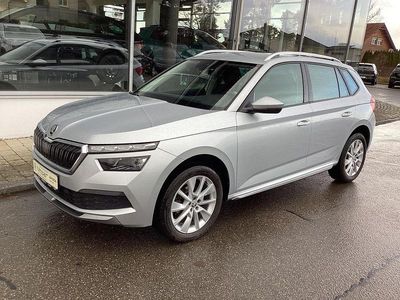Brilliantsilber metallic Gebraucht 2021 Skoda Kamiq Style SUV | 21.990 € (Etwas zu teuer)