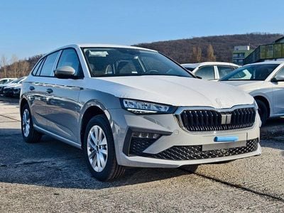 Neu Skoda Scala Drive 116 PS (85 kW) 2026 Stahlgrau uni Kleinwagen