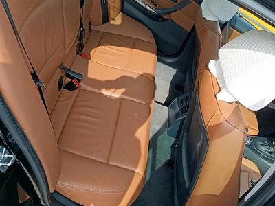 Brugt BMW 320 177 HK (130 kW) 2009 Sort Sedan