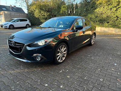 Schwarz Gebraucht 2016 Mazda 3 Go Limousine | 7.699 € (Fairer Preis)