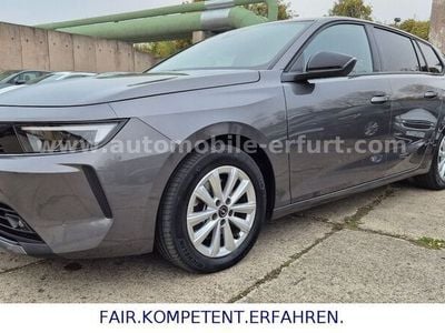 Gebraucht Opel Astra Business Edition 131 PS (96 kW) 2023 /typ aussenverkleidung metall Kombi