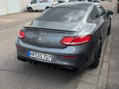 Gebraucht Mercedes C300 245 PS (180 kW) 2017 Grau Coupé