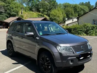 Gebraucht Suzuki Grand Vitara Comfort 169 PS (124 kW) 2010 Grau SUV