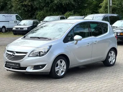 Gebraucht Opel Meriva Innovation 140 PS (102 kW) 2014 Silber Van / Kleinbus