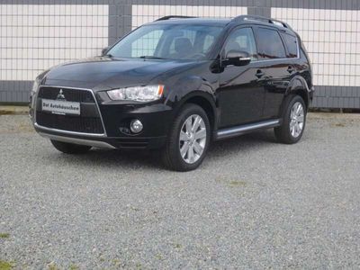 gebraucht Mitsubishi Outlander MOTION 4WD 1.-Hand