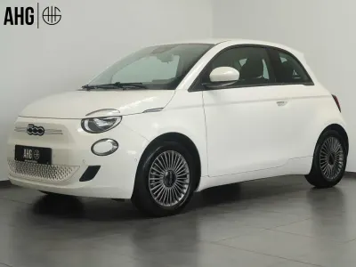 Gebraucht Fiat 500e Icon 86 kW (118 PS) 2022 Weiß Kleinwagen