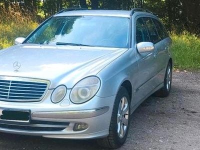Mercedes E280