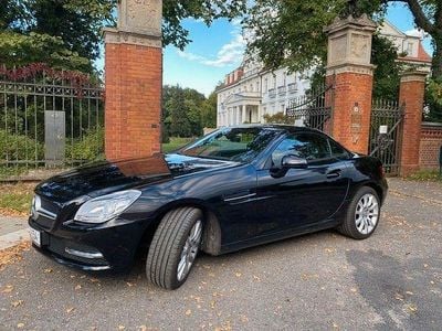 Gebraucht Mercedes SLK200 184 PS (135 kW) 2011 Schwarz Cabrio