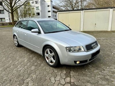 gebraucht Audi A4 2.0 Benziner Avant / Kombi