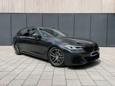 Gebraucht BMW 520 Shadowline 190 PS (139 kW) 2021 Grau Kombi