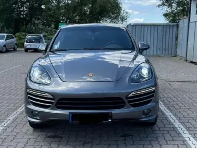 Gebraucht Porsche Cayenne 245 PS (180 kW) 2012 Andere farben SUV